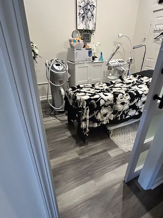 Luminosa Skin Care and Wellness Picture 3