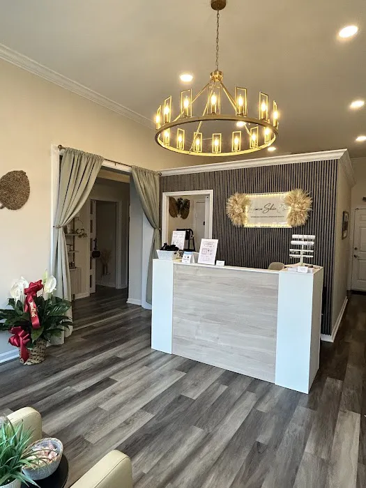 Luminosa Skin Care and Wellness Picture 2