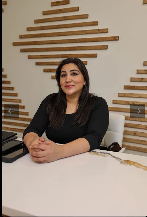 Ayesha's skincare & laser Picture 5