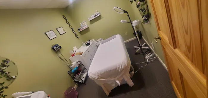 SkinDeep Esthetics Picture 1