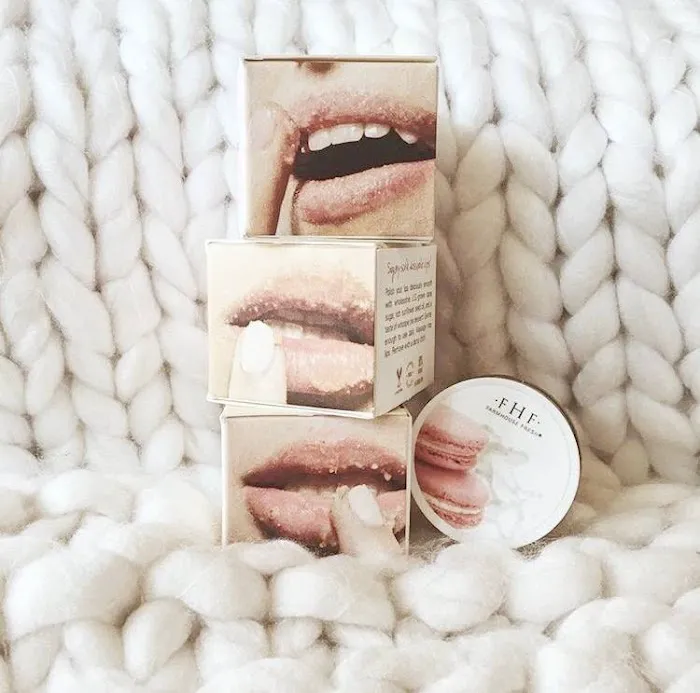 BEST PURE SKIN CARE - Botanical Skin Care, Farmhouse Fresh & Honey Face Lift Massage Picture 7