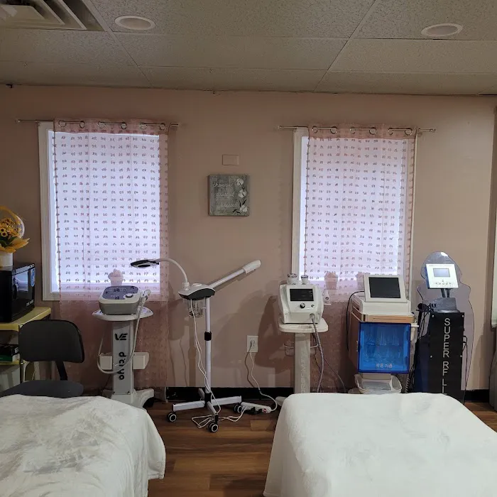 Esther Skincare Picture 3