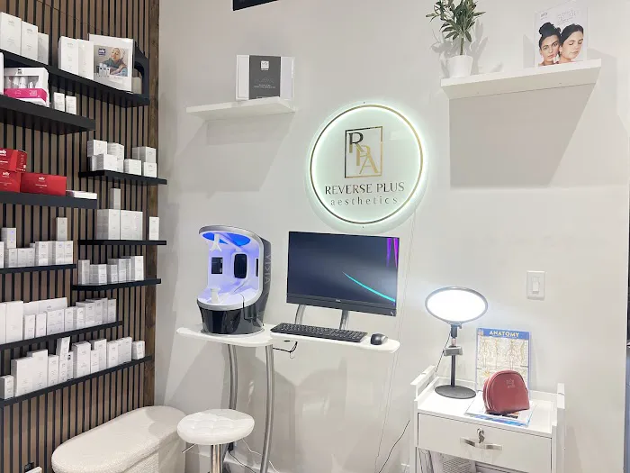 Reverse Plus Aesthetics Picture 10