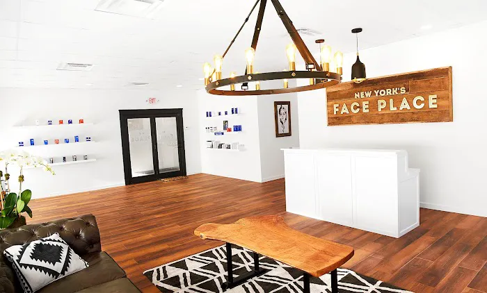 New York's Face Place Picture 3