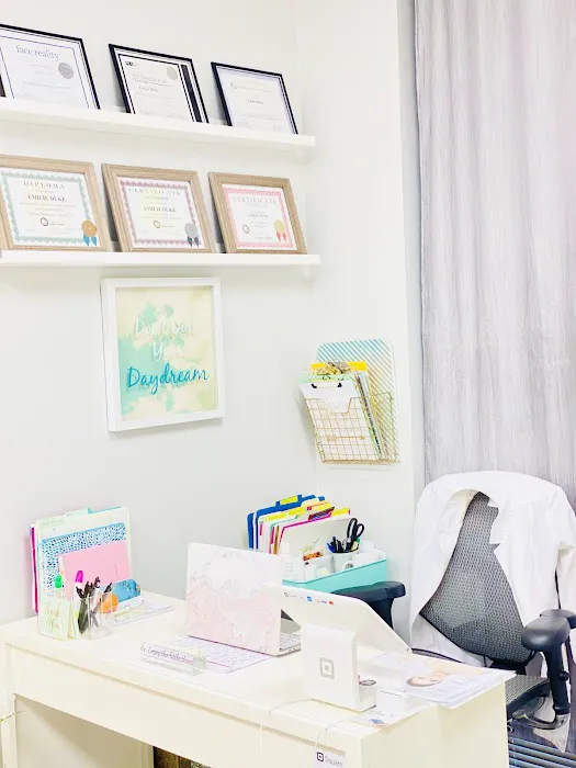 E SKIN Forte Holistic Skin & Acne Clinic Picture 5