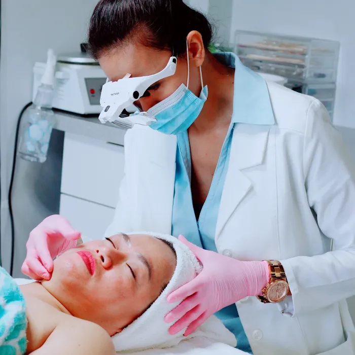 E SKIN Forte Holistic Skin & Acne Clinic Picture 8