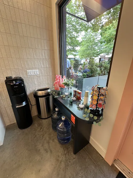 GLO30 Ashburn One Loudoun Picture 6