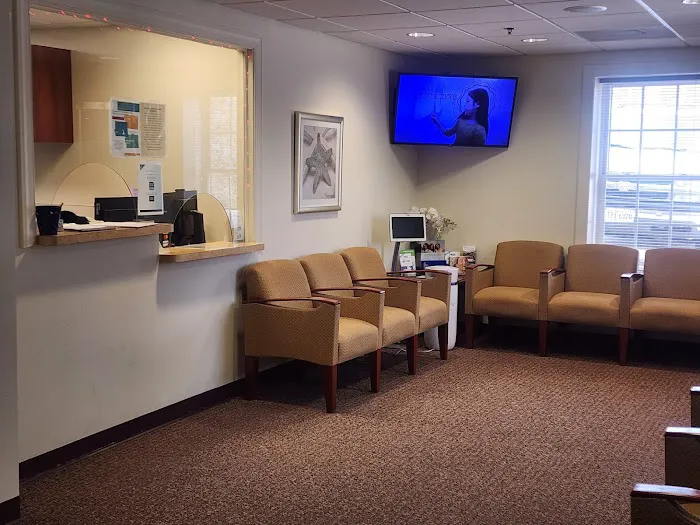 Maragh Dermatology - Warrenton Picture 2