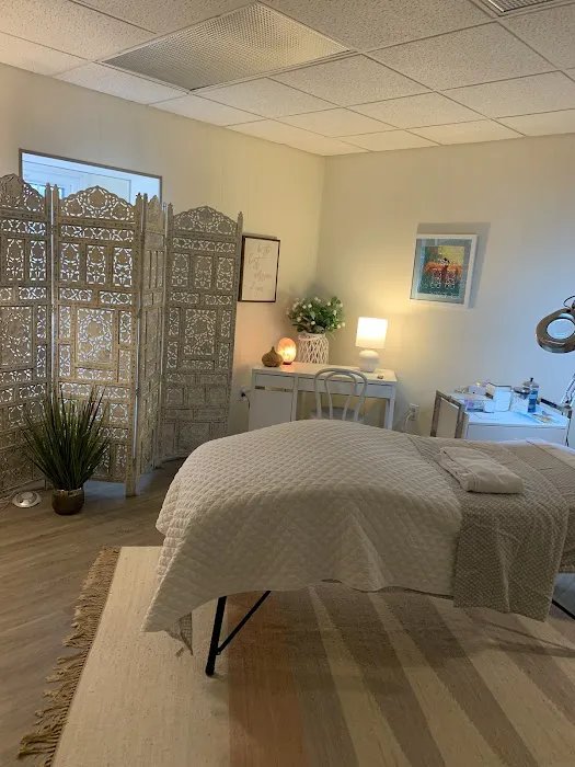 Skin 360 Advanced Esthetics Picture 2