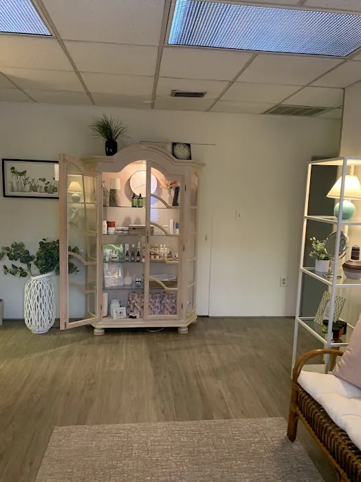 Skin 360 Advanced Esthetics Picture 8