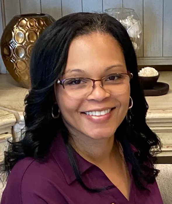 Esthetic Essentials LLC Picture 2