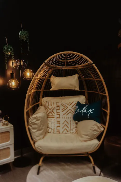 Simply Refined Skin Picture 7