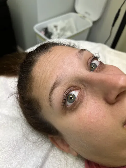 Bare Skin & Co. Picture 3