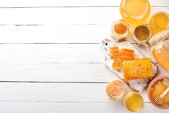 BEE & CO SPA Picture 3