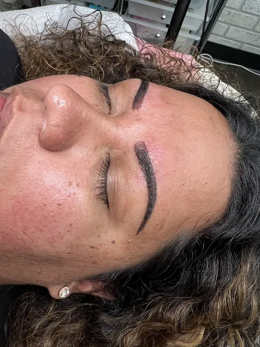 Lush Beautè Haus Picture 10