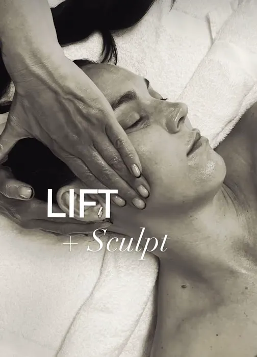 Ellie Reid - Mind + Body + Skin Picture 2