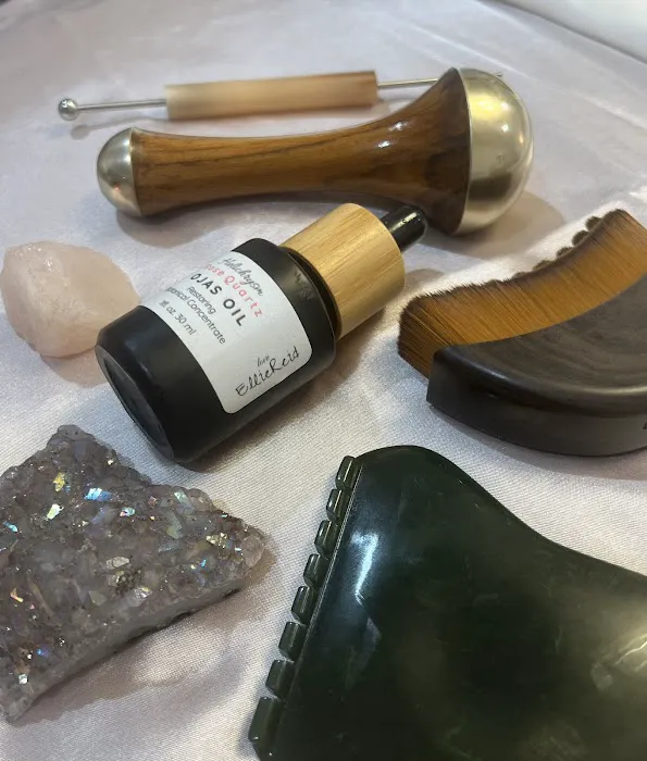 Ellie Reid - Mind + Body + Skin Picture 4