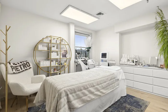 House of Pietro Simone East Hampton - Pietro Simone Skincare Picture 1