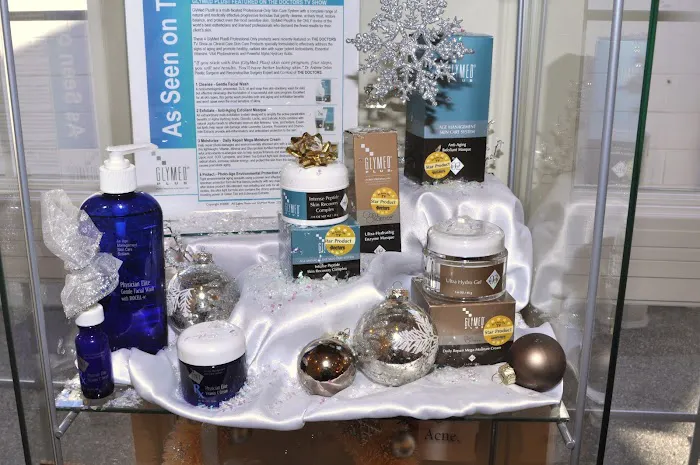 The Aesthetic Center for AntiAging and Acne Picture 3