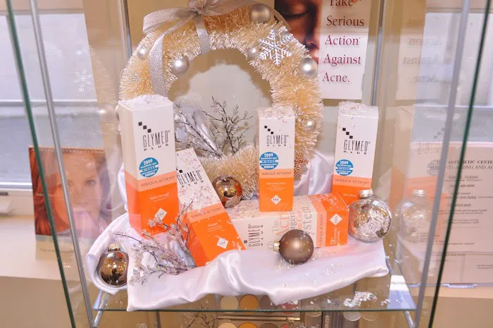 The Aesthetic Center for AntiAging and Acne Picture 8