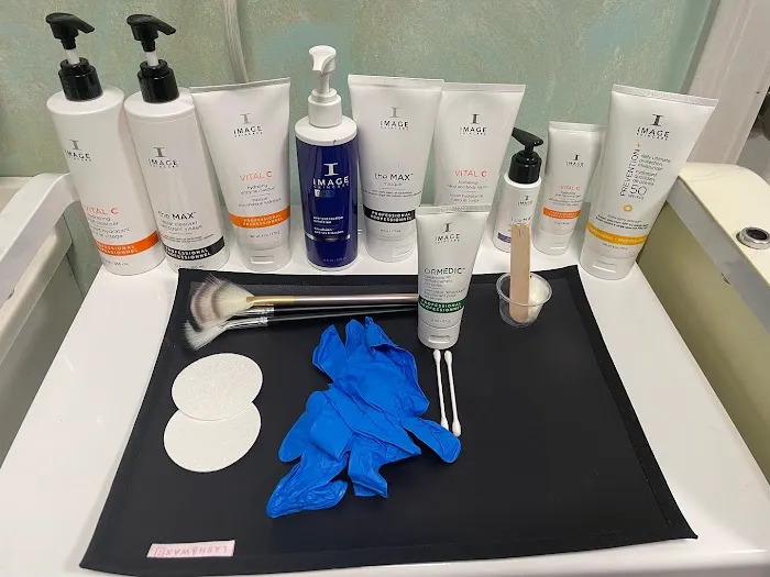 Esthetics by Amanda LLC Picture 1