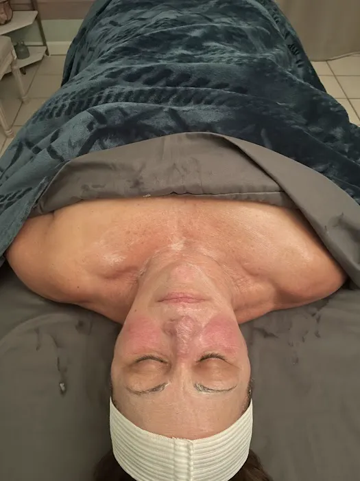 Esthetics by Amanda LLC Picture 10