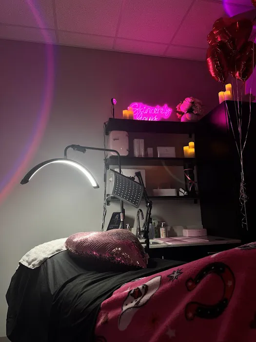 Skincerely Yours Picture 4