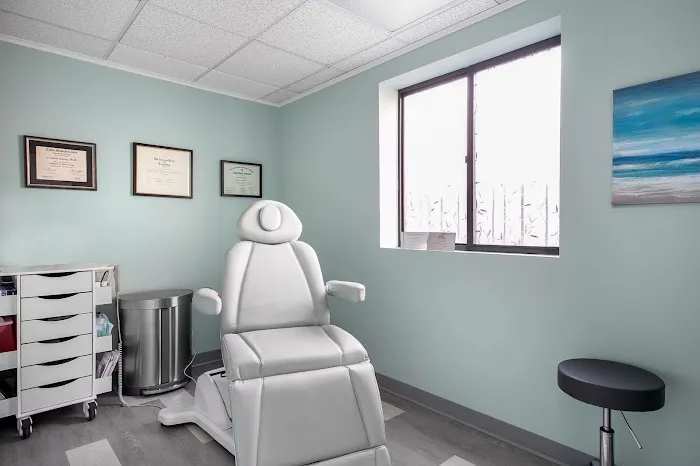 Rhode Island Dermatology Institute, Inc Picture 5