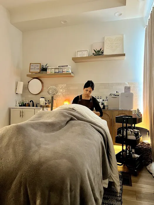 Skin by Carr Picture 1