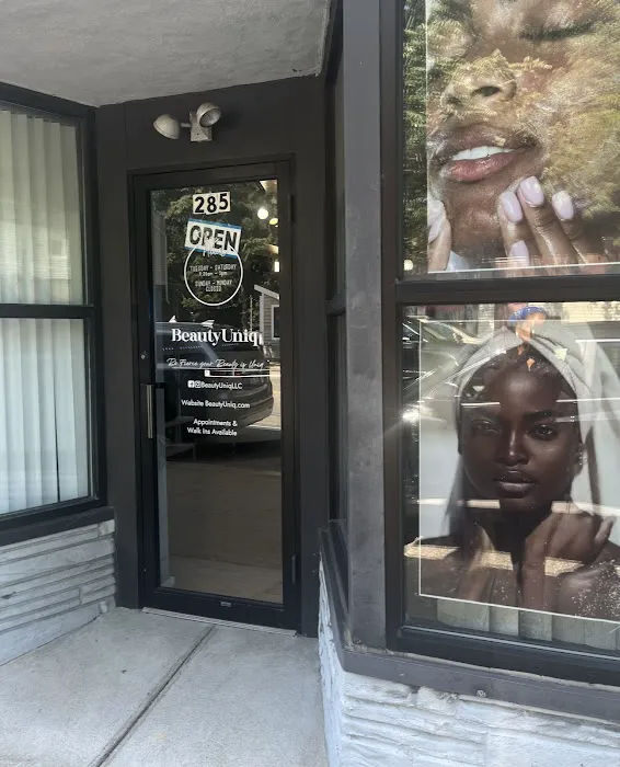 The Melanated Esthi Picture 3