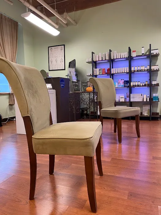 Viriditas Beauty | Providence Acne Clinic Picture 3