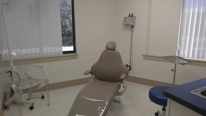 Aspire Dermatology - Barrington Medical Center Picture 4