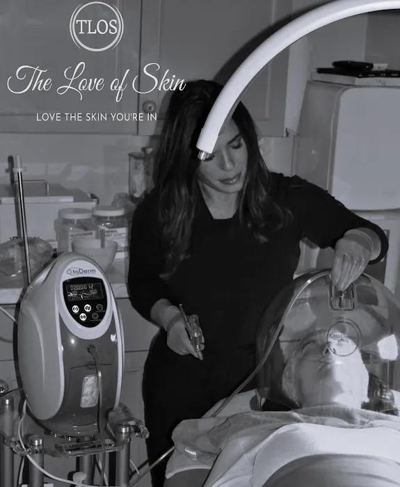 The Love of Skin Picture 9