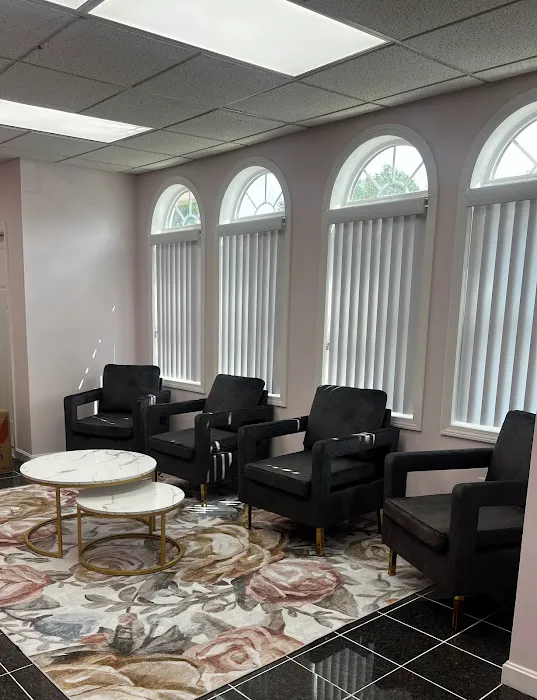 Face First/Face First Aesthetics Institute Picture 1