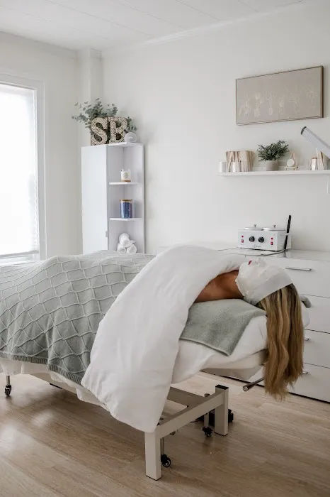 Sinead Beauty Picture 2