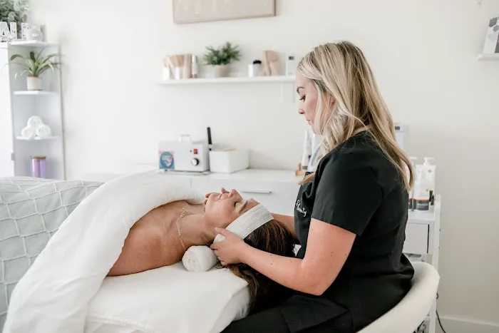 Sinead Beauty Picture 8