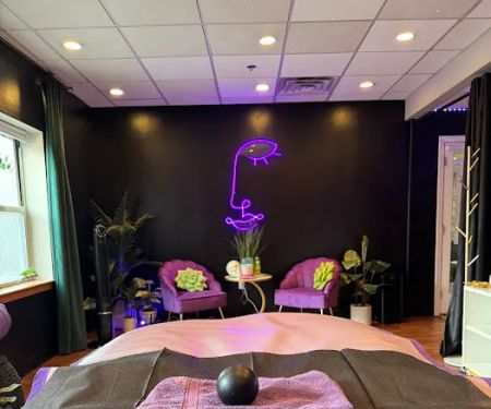 Skin Glow by Dominique