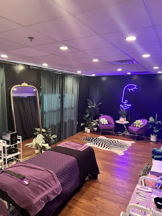 Skin Glow by Dominique Picture 5