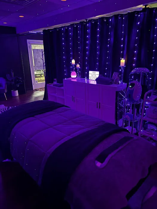 Skin Glow by Dominique Picture 6