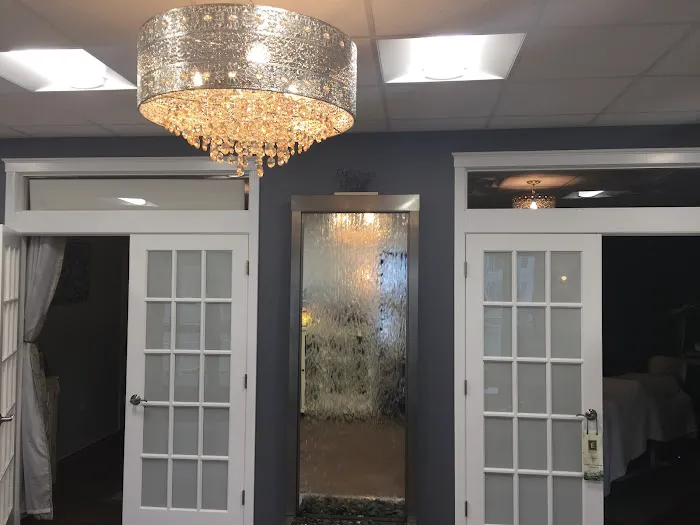 InStyle Salon and Spa Picture 4