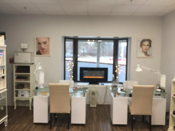 InStyle Salon and Spa Picture 9