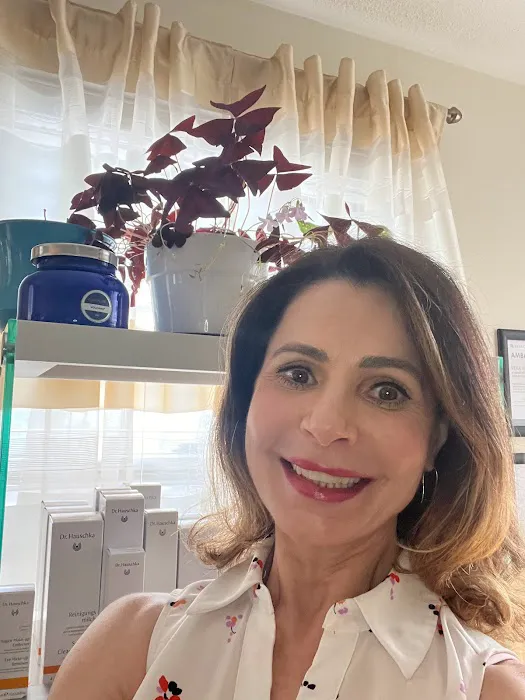 VERA SkinCare Solutions Picture 6