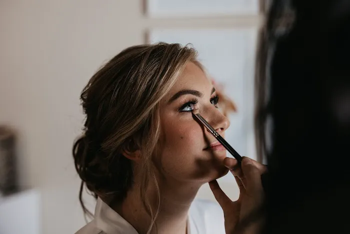 Nikki Roth Studio Picture 4