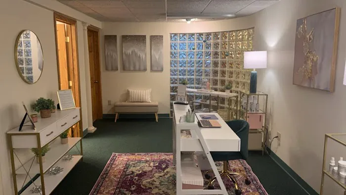 Jem Beauty Bar Picture 1