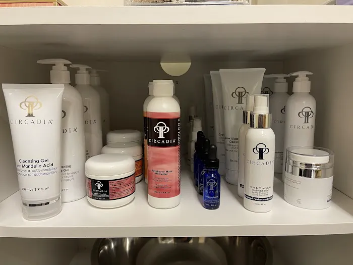 Jem Beauty Bar Picture 6