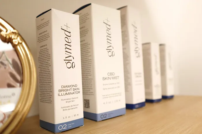 Radiant by Raquel Picture 3