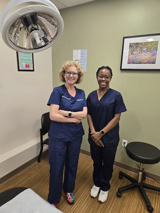 Dermcare Physicians and Surgeons Picture 7