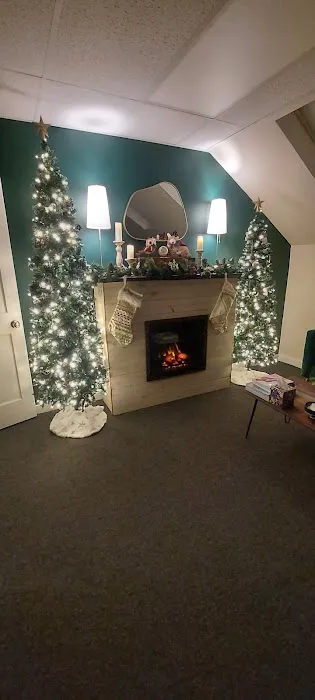 Jordyn Warren Esthetics Picture 4