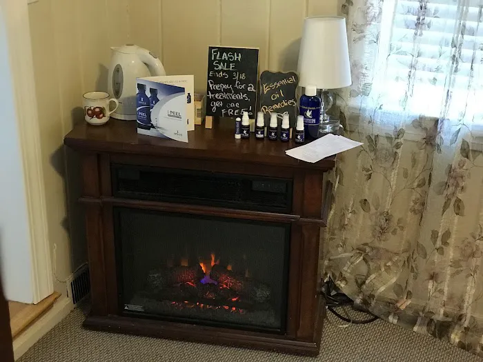 Jordyn Warren Esthetics Picture 7