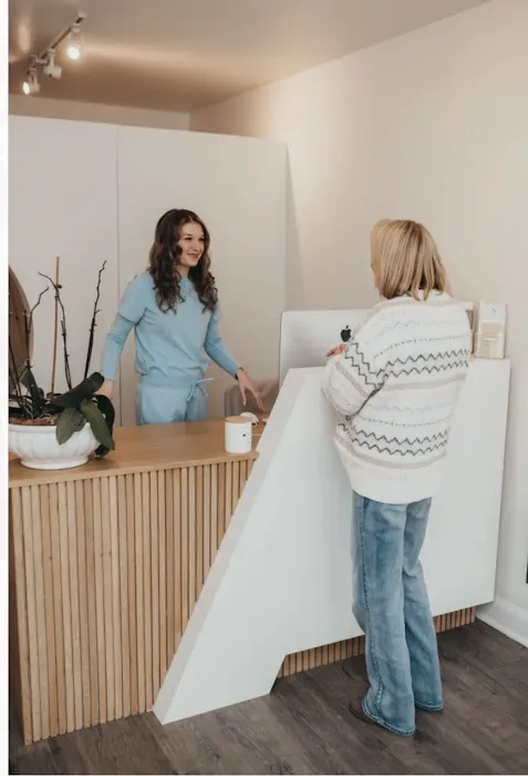 Glow by the Bay Skincare Picture 4